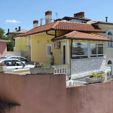 Appartement With A Parking Space - 7844 Opatija