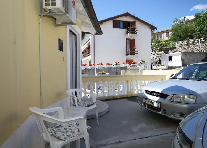 Апартаменты With A Parking Space - 7844 Опатия