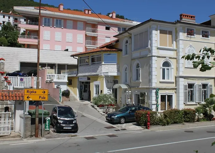 With A Parking Space - 7844 Lejlighed Opatija